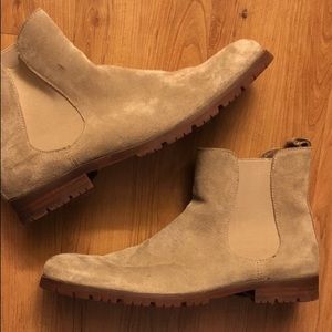Chelsea Boots